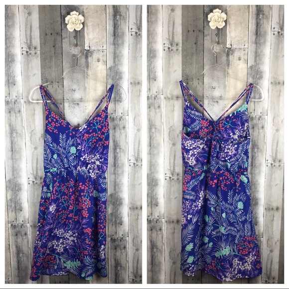 Yumi Kim Dresses & Skirts - Yumi Kim Helen Dress Blue Floral Sz Medium EUC